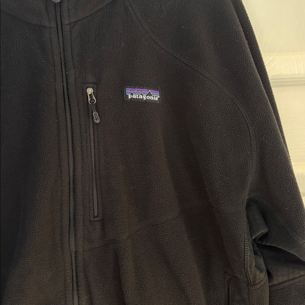 Patagonia R4 Jacket - Picture 3 of 7